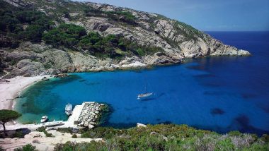 Cala Maestra Montecristo